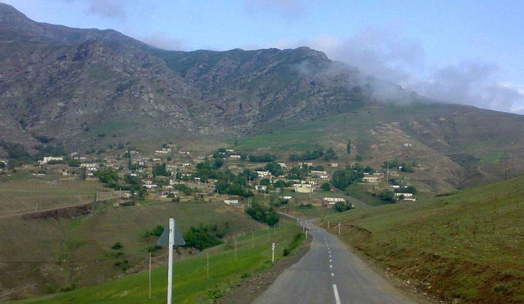 دیدنی های گرمی - روستای تولون